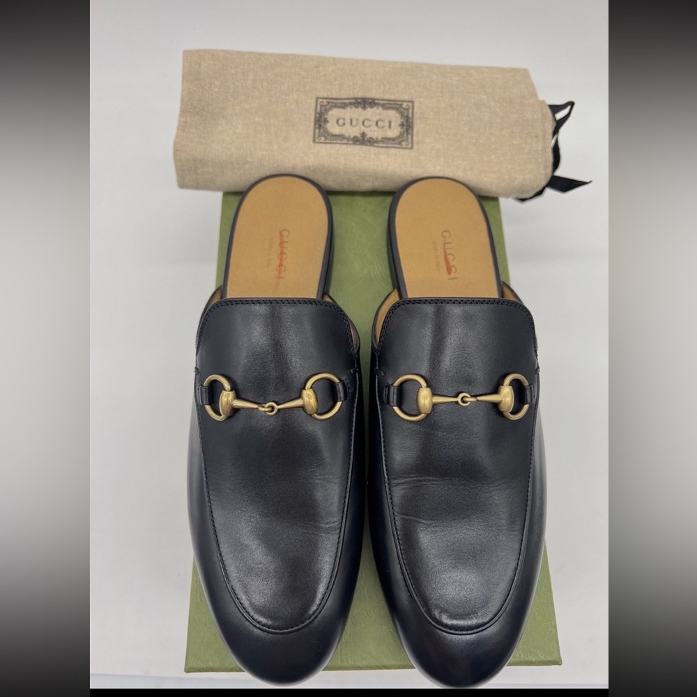 Gucci Princetown leather slipper